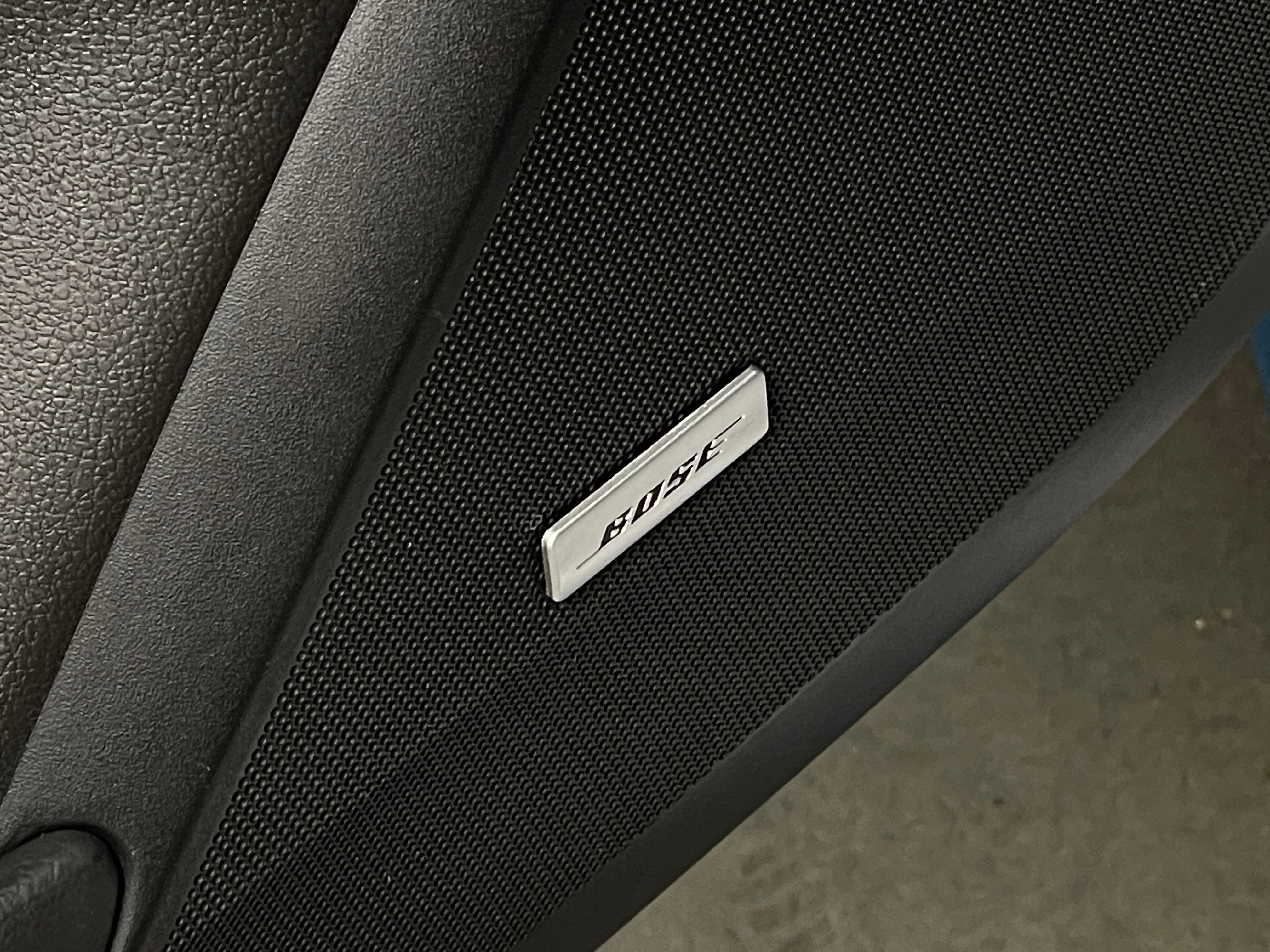 Used 2014 Cadillac CTS Sedan Luxury Collection with VIN 1G6AX5S35E0185113 for sale in Oak Creek, WI