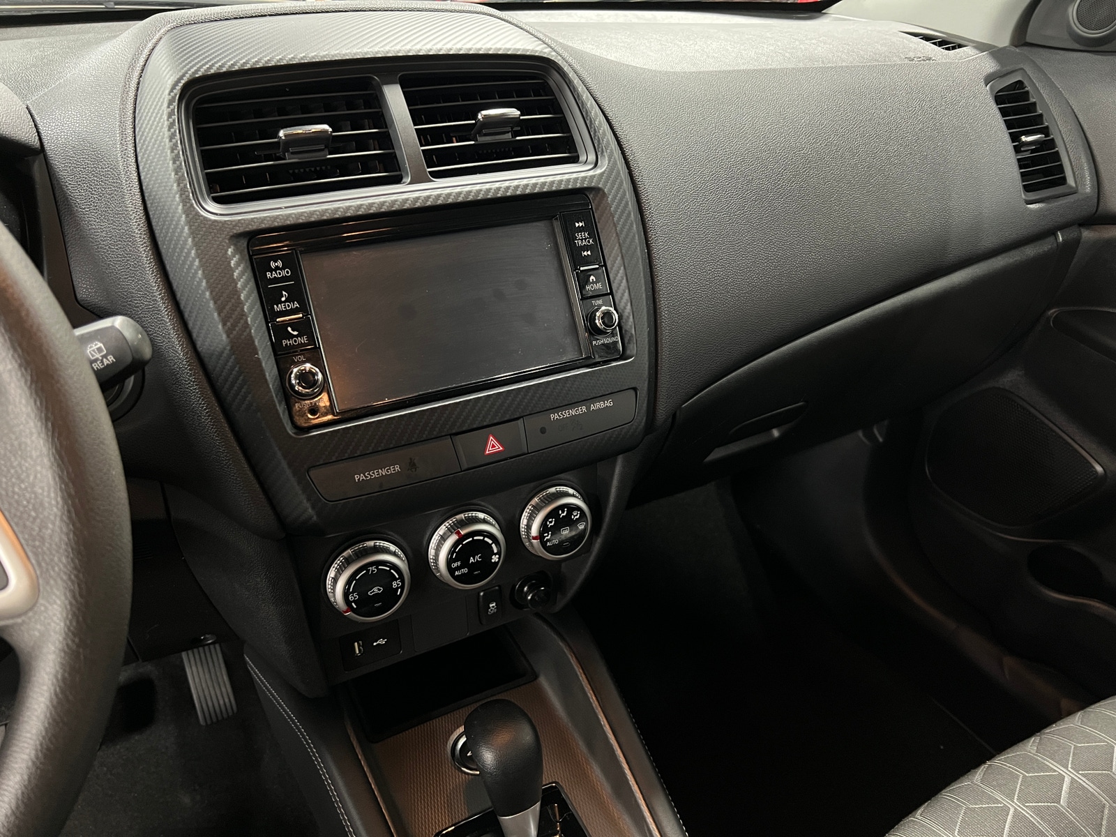 Thumbnail: 2024 Mitsubishi Outlander Sport - 4