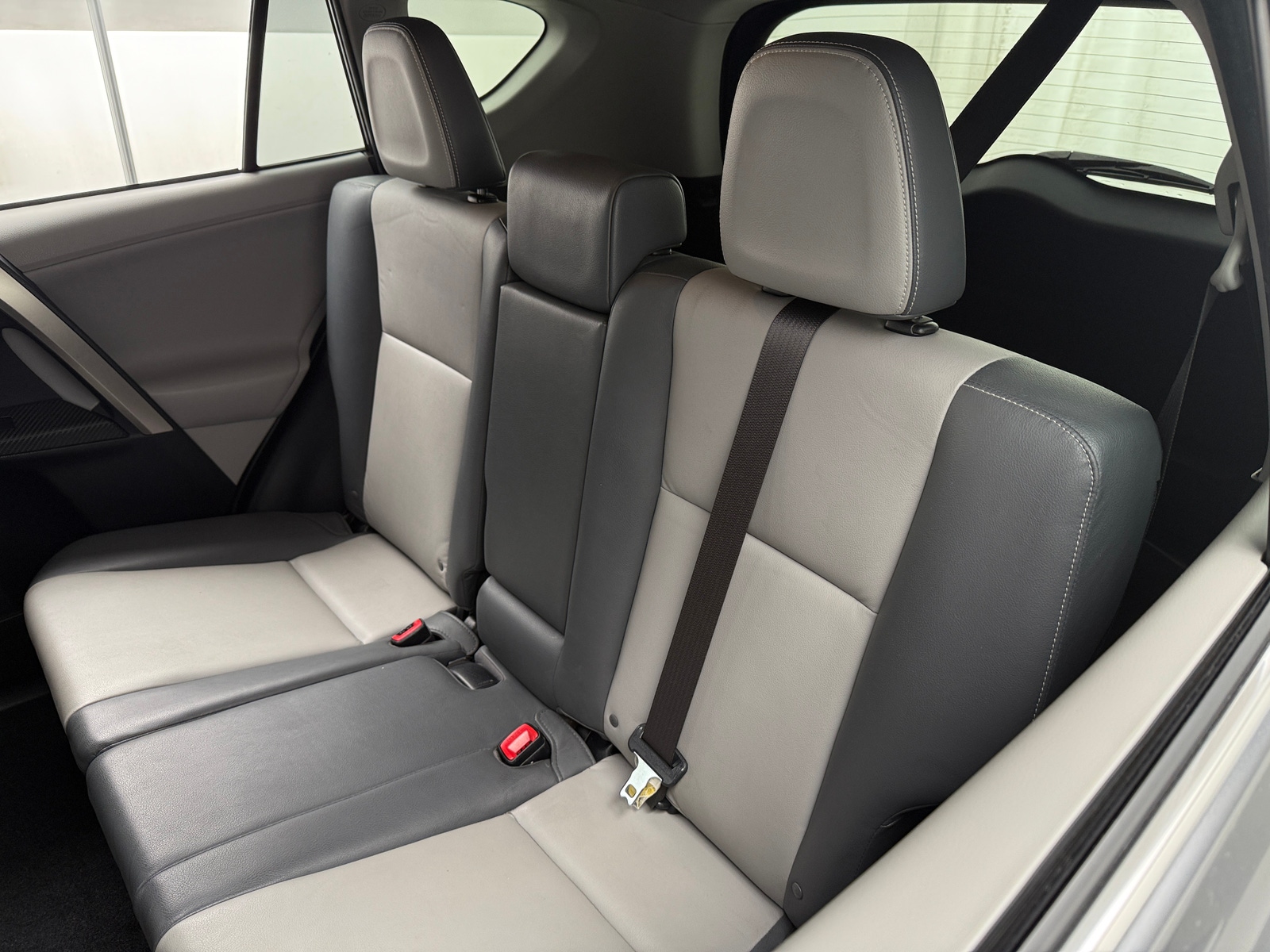 Thumbnail: 2013 Toyota RAV4 - 5