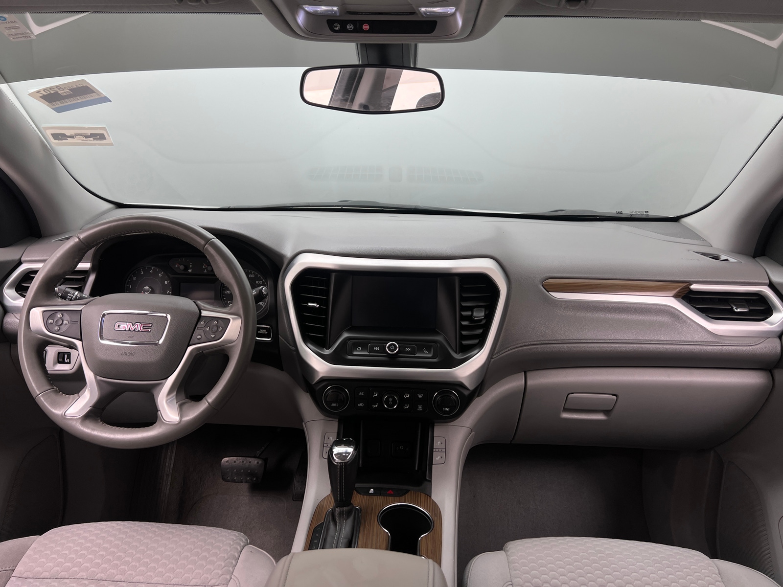 Thumbnail: 2019 GMC Acadia - 3