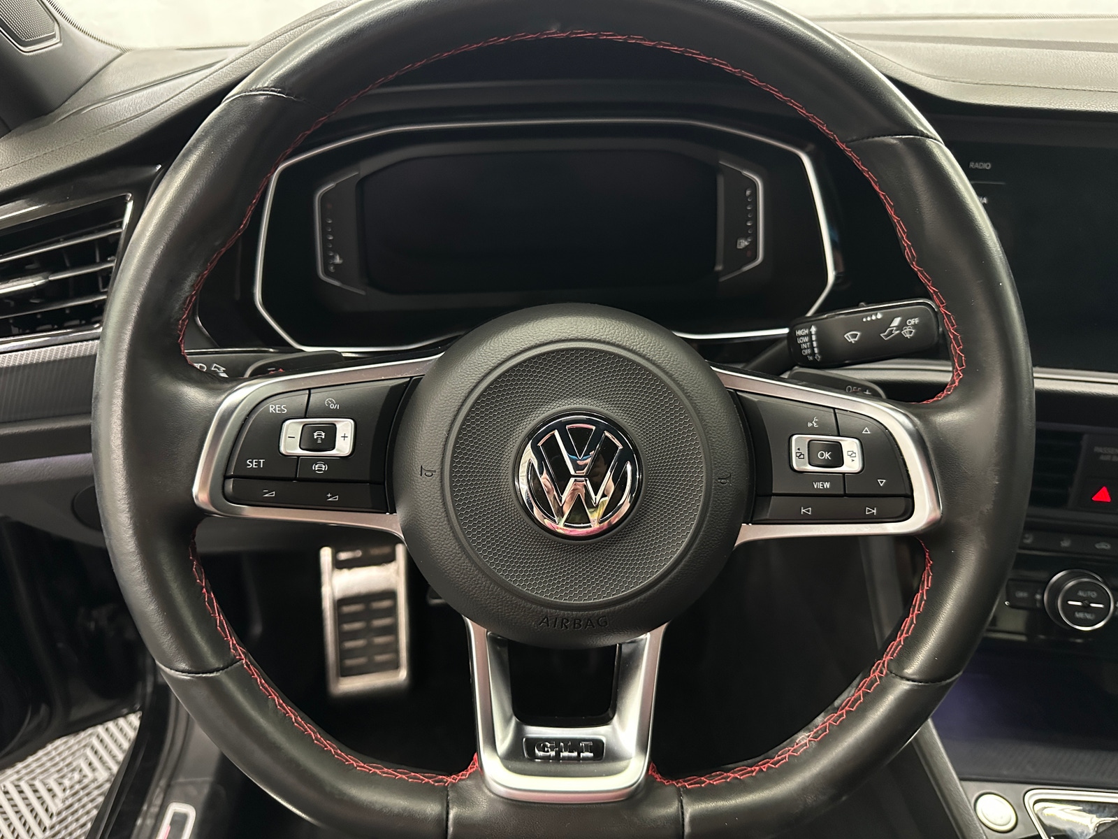 Thumbnail: 2021 Volkswagen Jetta - 4