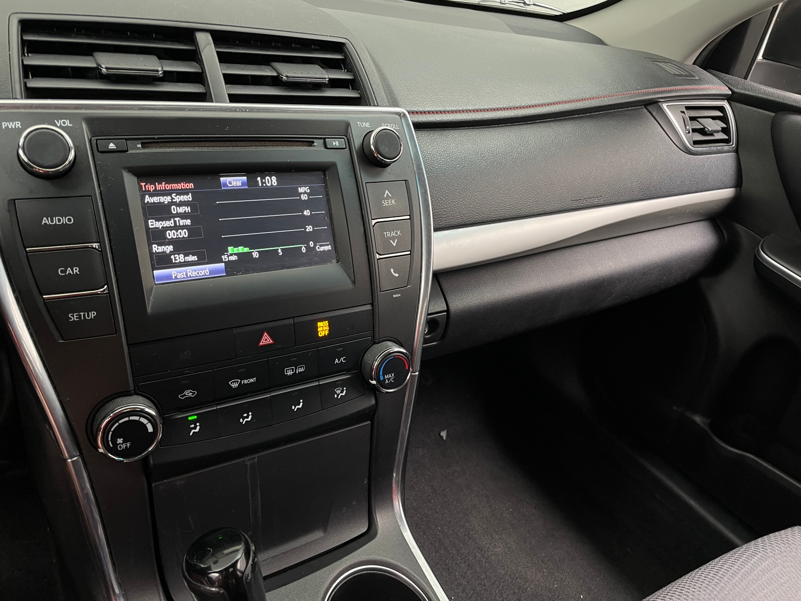 Thumbnail: 2017 Toyota Camry - 4