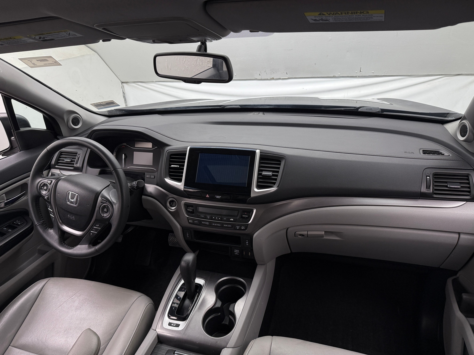 Thumbnail: 2016 Honda Pilot - 2