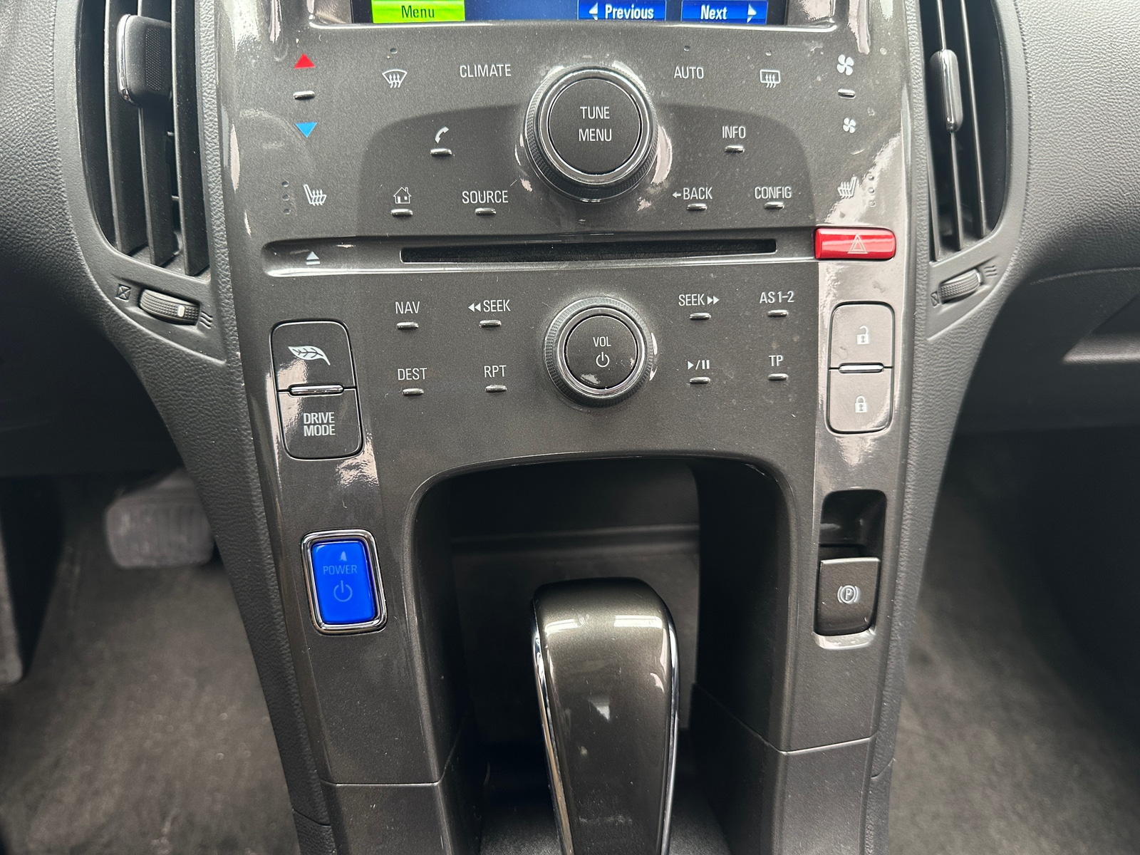 Thumbnail: 2014 Chevrolet Volt - 3