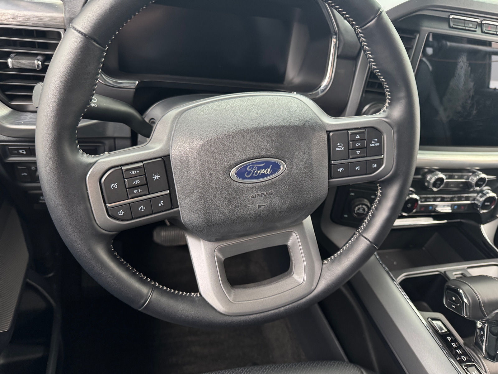 Thumbnail: 2022 Ford Econoline - 4