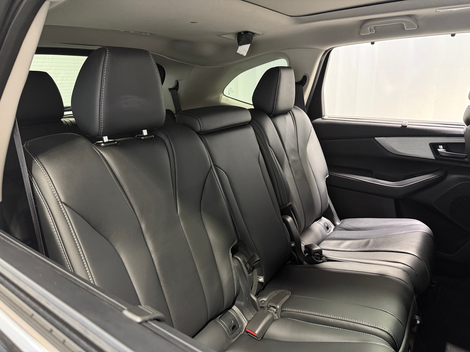 Thumbnail: 2023 Acura MDX - 5