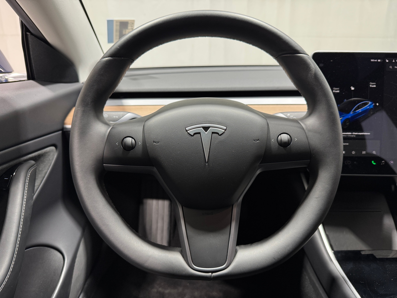 Thumbnail: 2019 Tesla Model 3 - 4