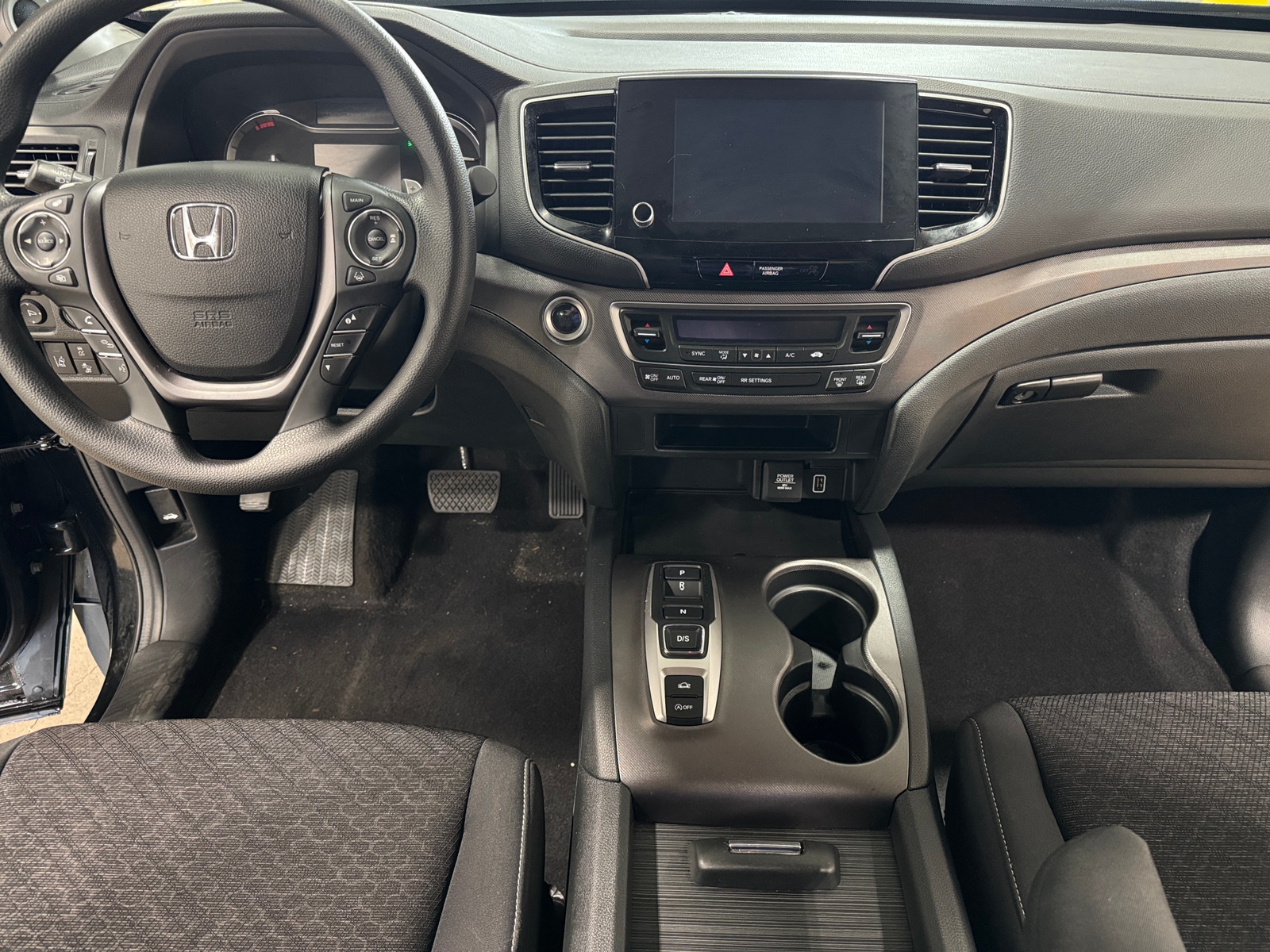Thumbnail: 2023 Honda Ridgeline - 3