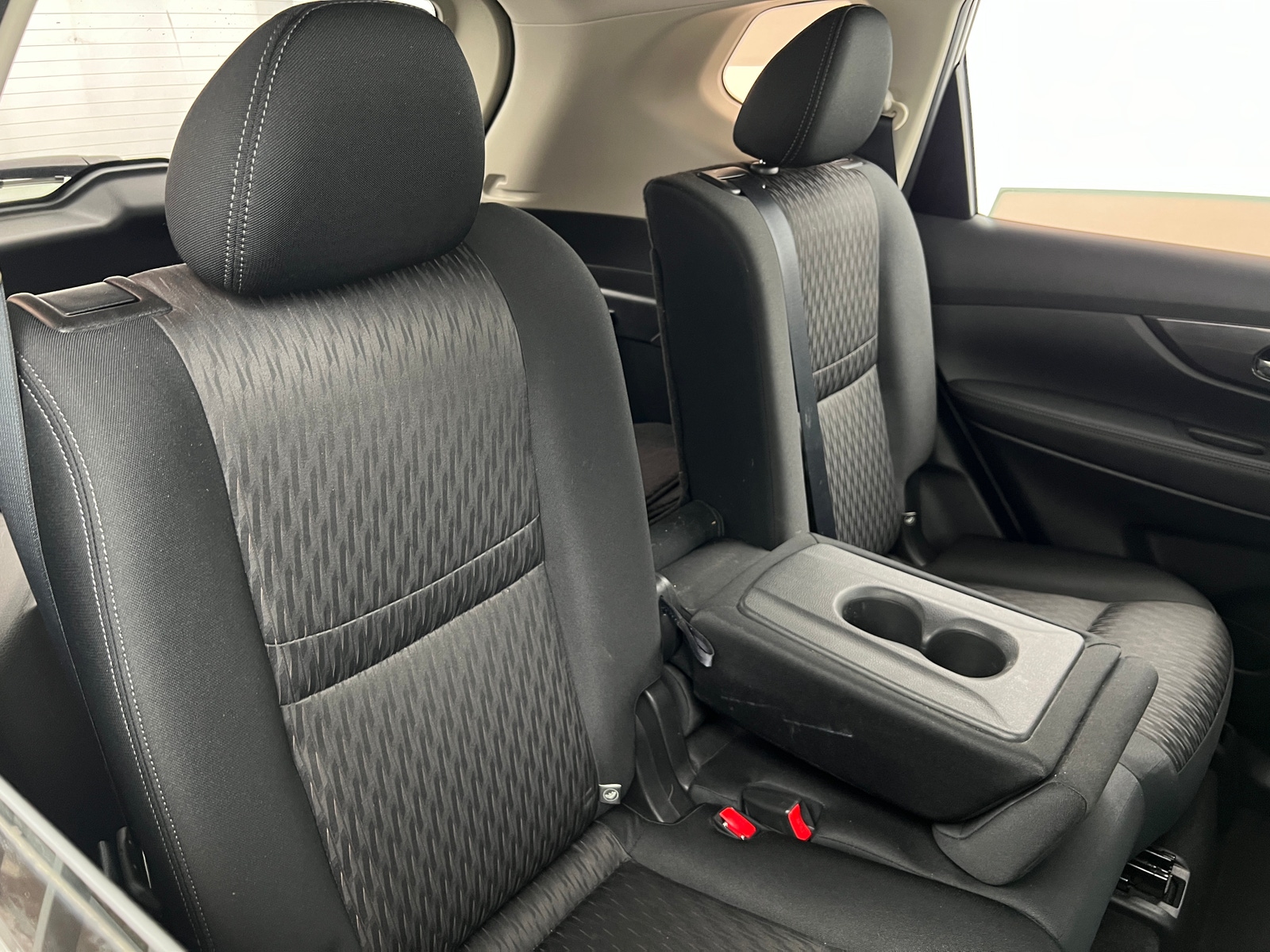 Thumbnail: 2018 Nissan Rogue - 6