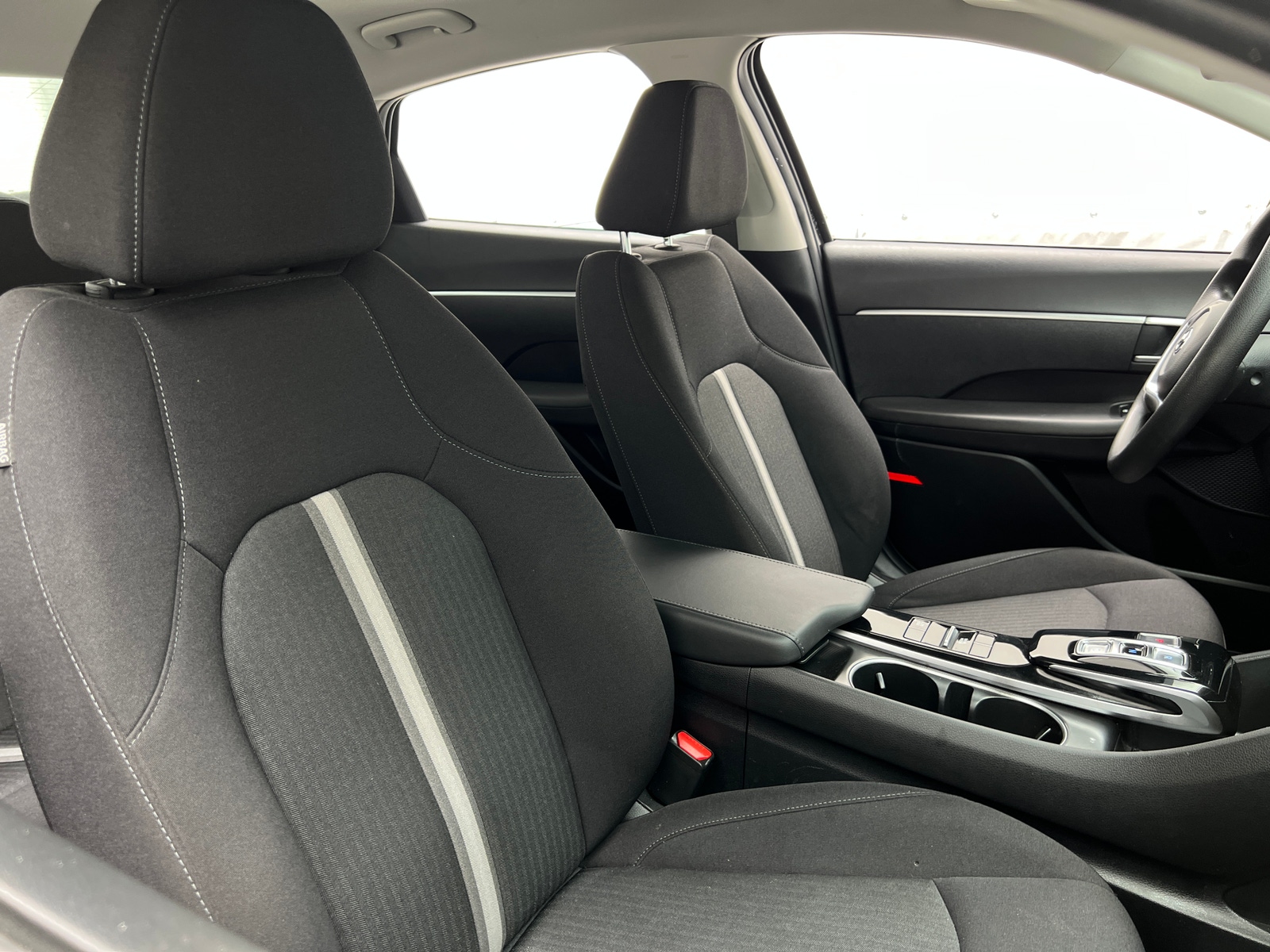 Thumbnail: 2023 Hyundai Sonata - 2