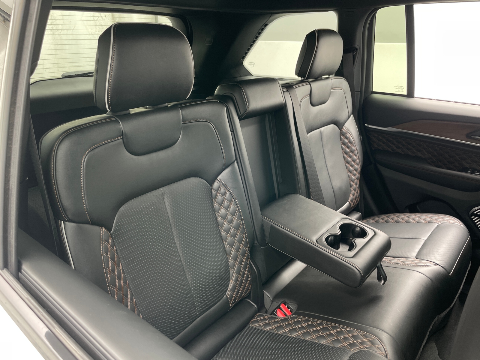 Thumbnail: 2022 Jeep Grand Cherokee - 5