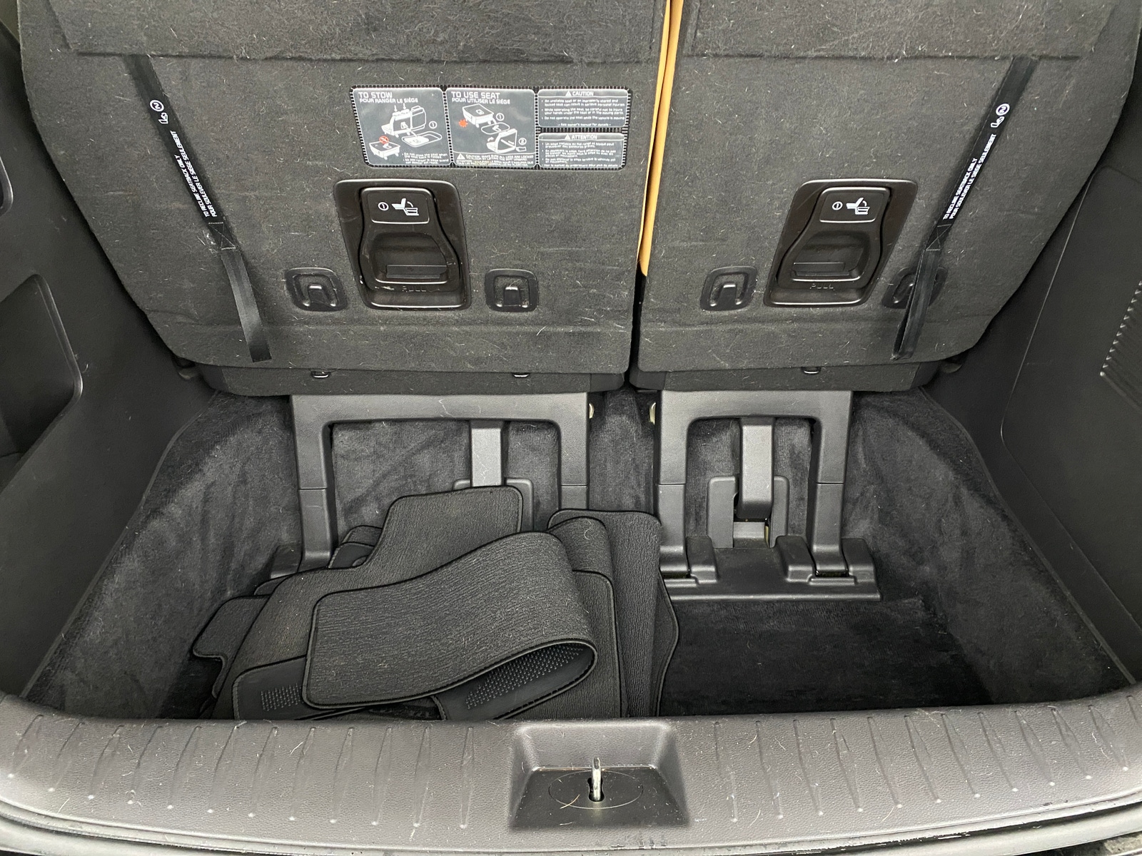Thumbnail: 2022 Kia Carnival - 7