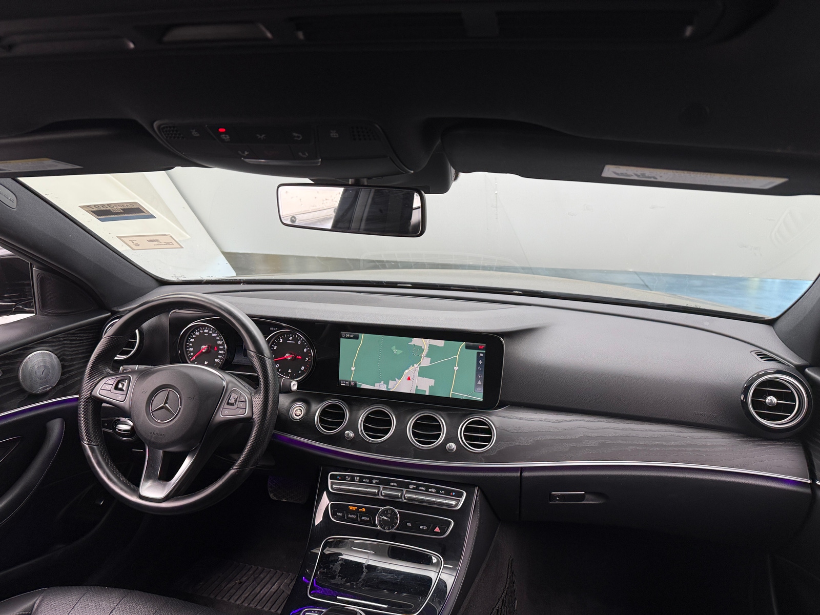 Thumbnail: 2017 Mercedes-Benz E-Class - 2