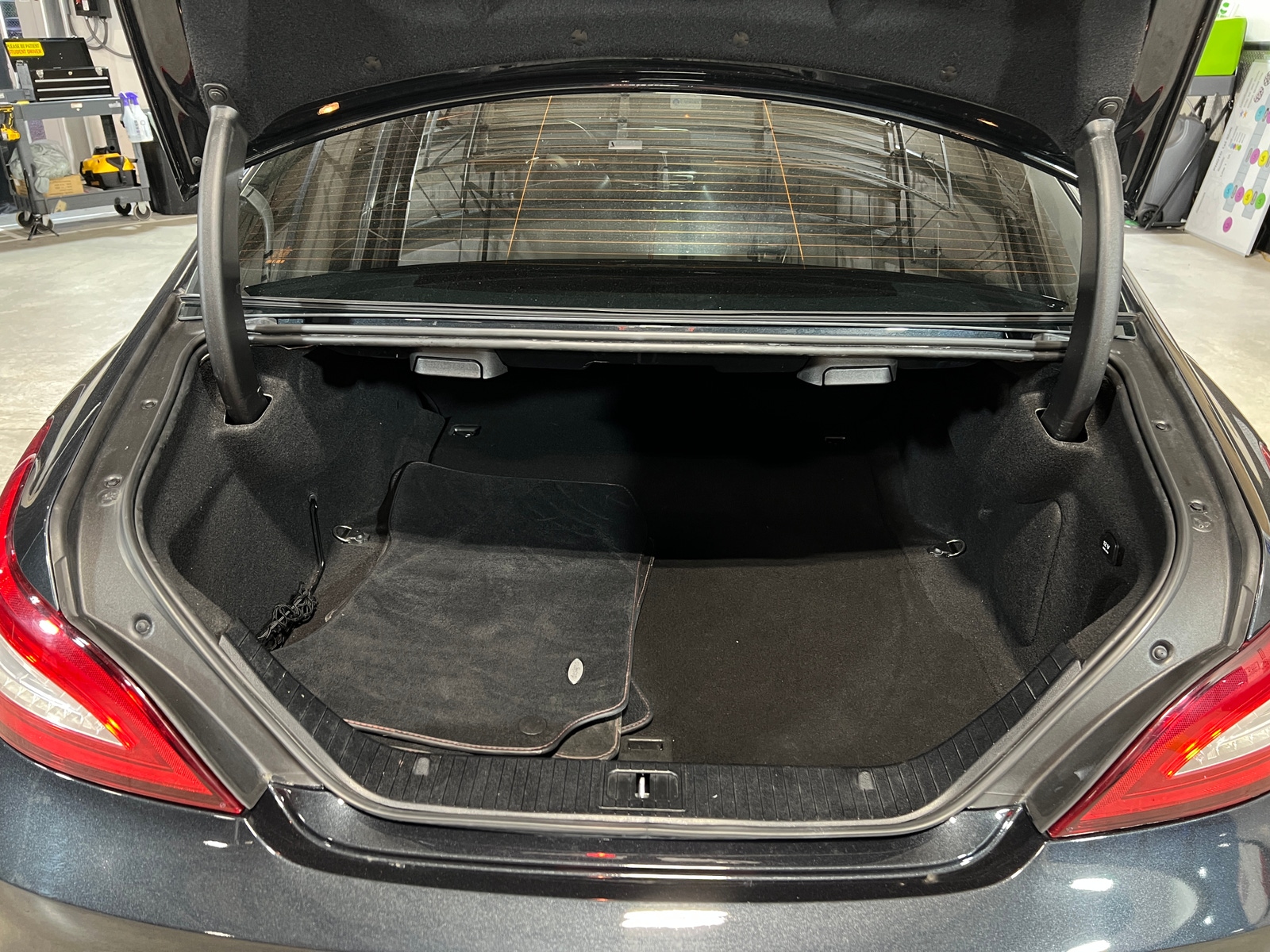 Thumbnail: 2015 Mercedes-Benz CLS - 6