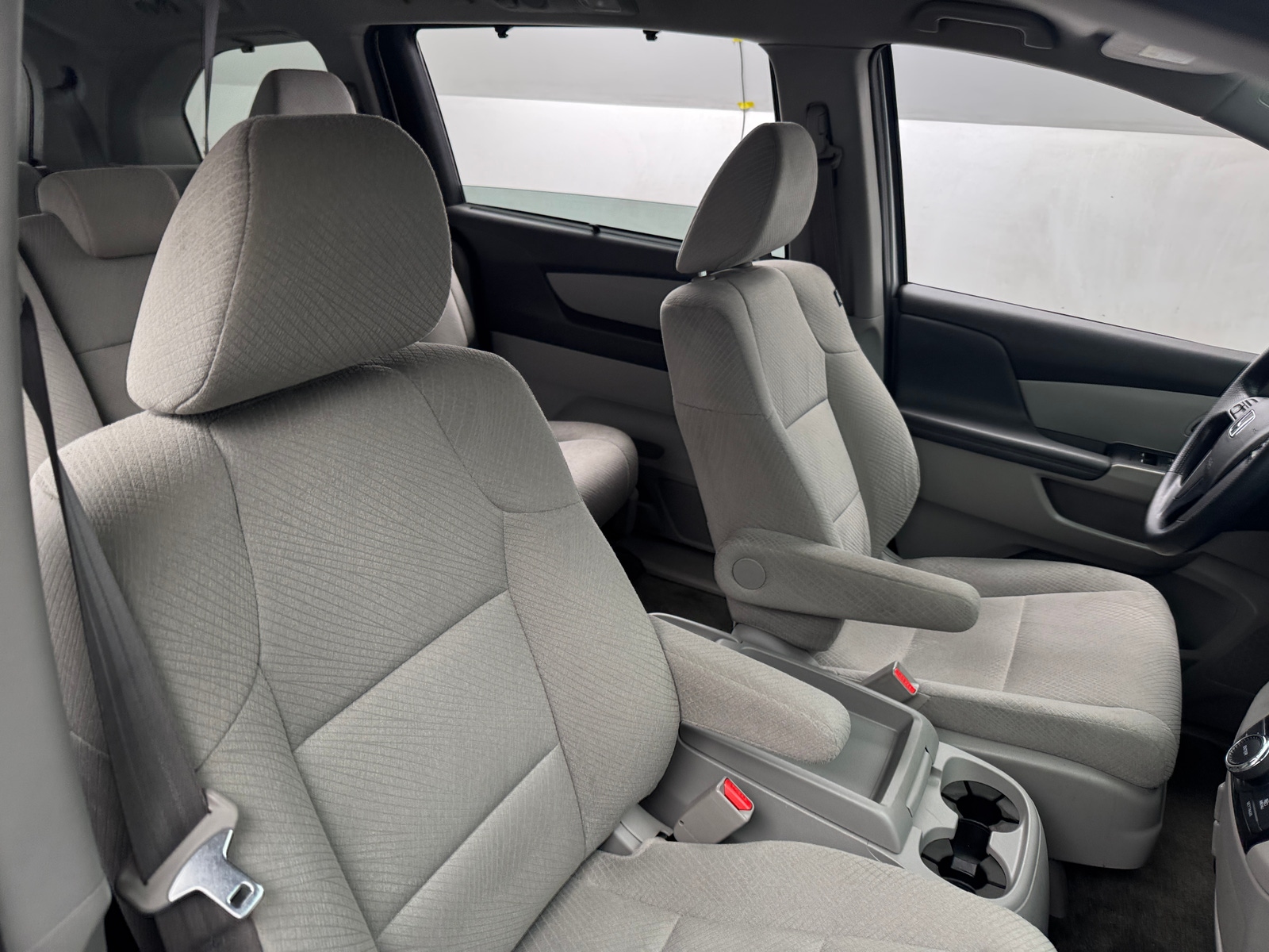 Thumbnail: 2015 Honda Odyssey - 2