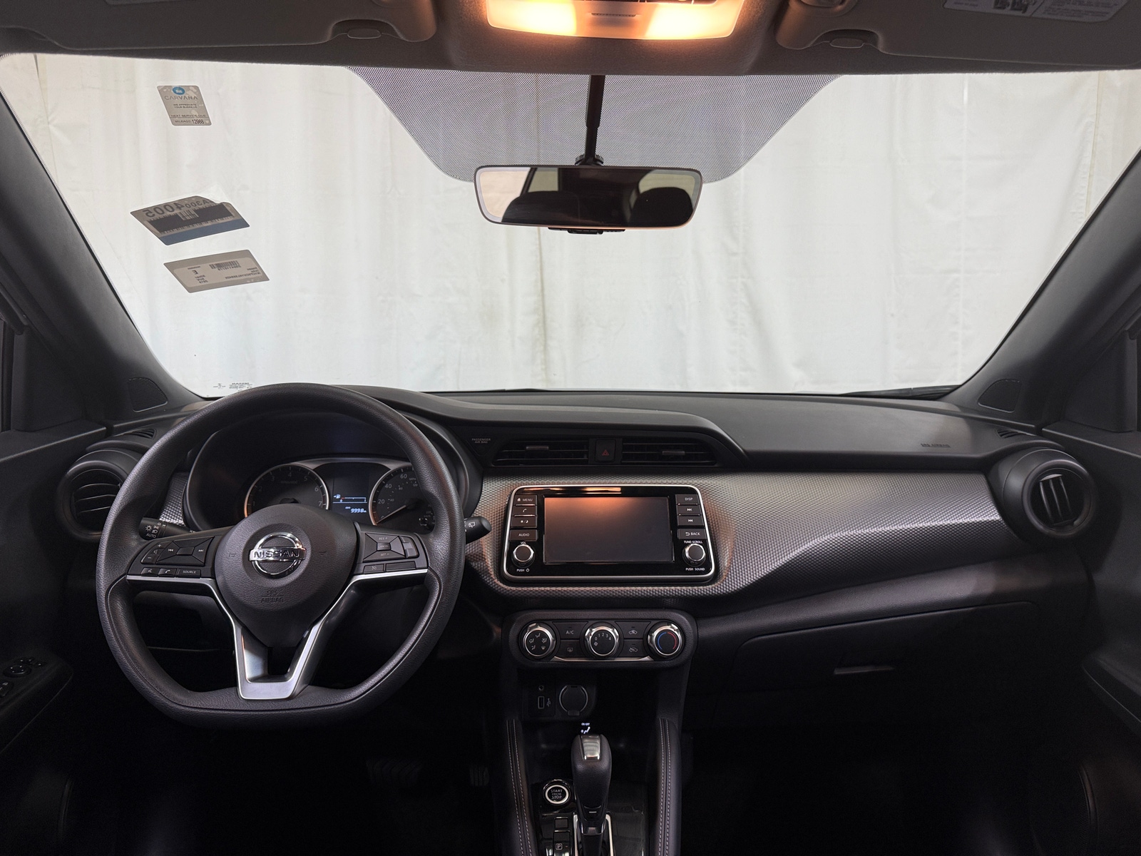 Thumbnail: 2019 Nissan Kicks - 3