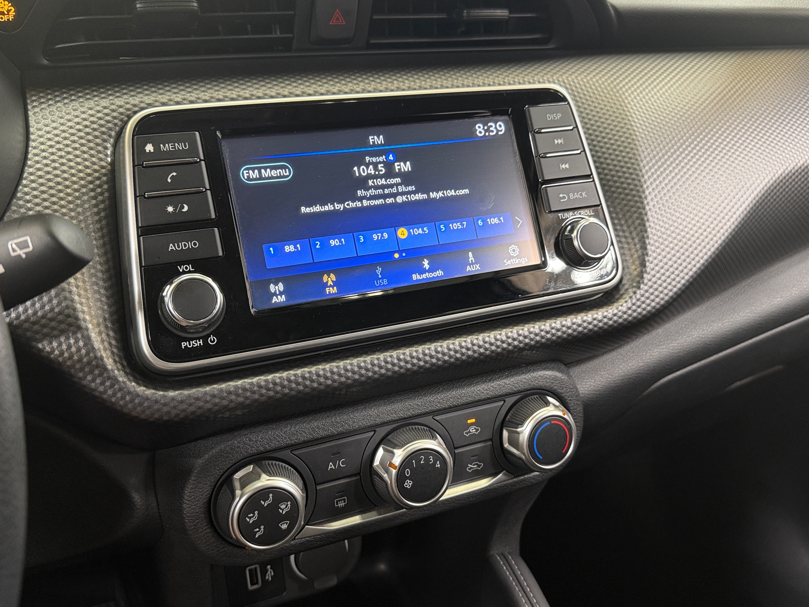 Thumbnail: 2019 Nissan Kicks - 4