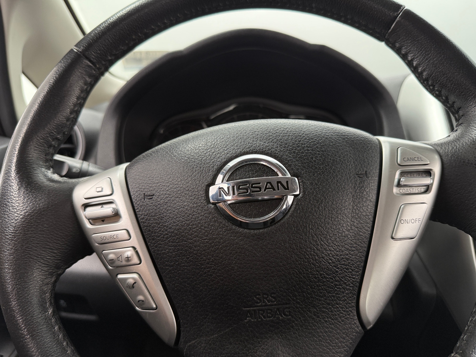 Thumbnail: 2016 Nissan Versa Note - 5