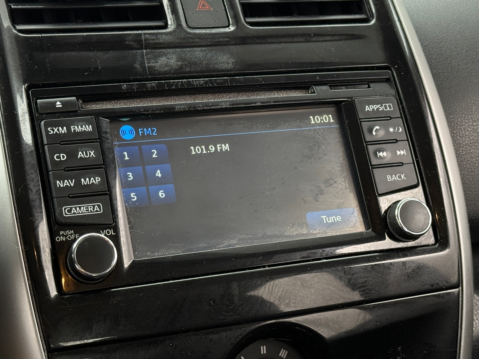 Thumbnail: 2016 Nissan Versa Note - 4