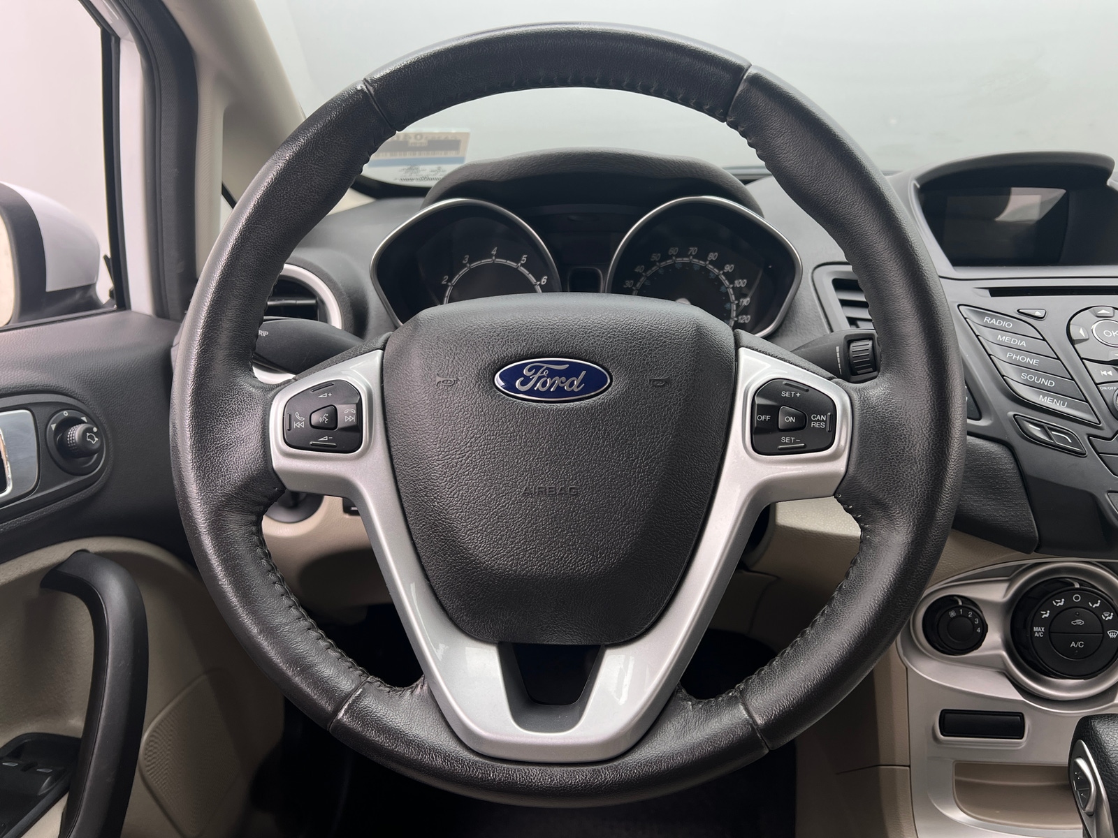 Thumbnail: 2015 Ford Fiesta - 5