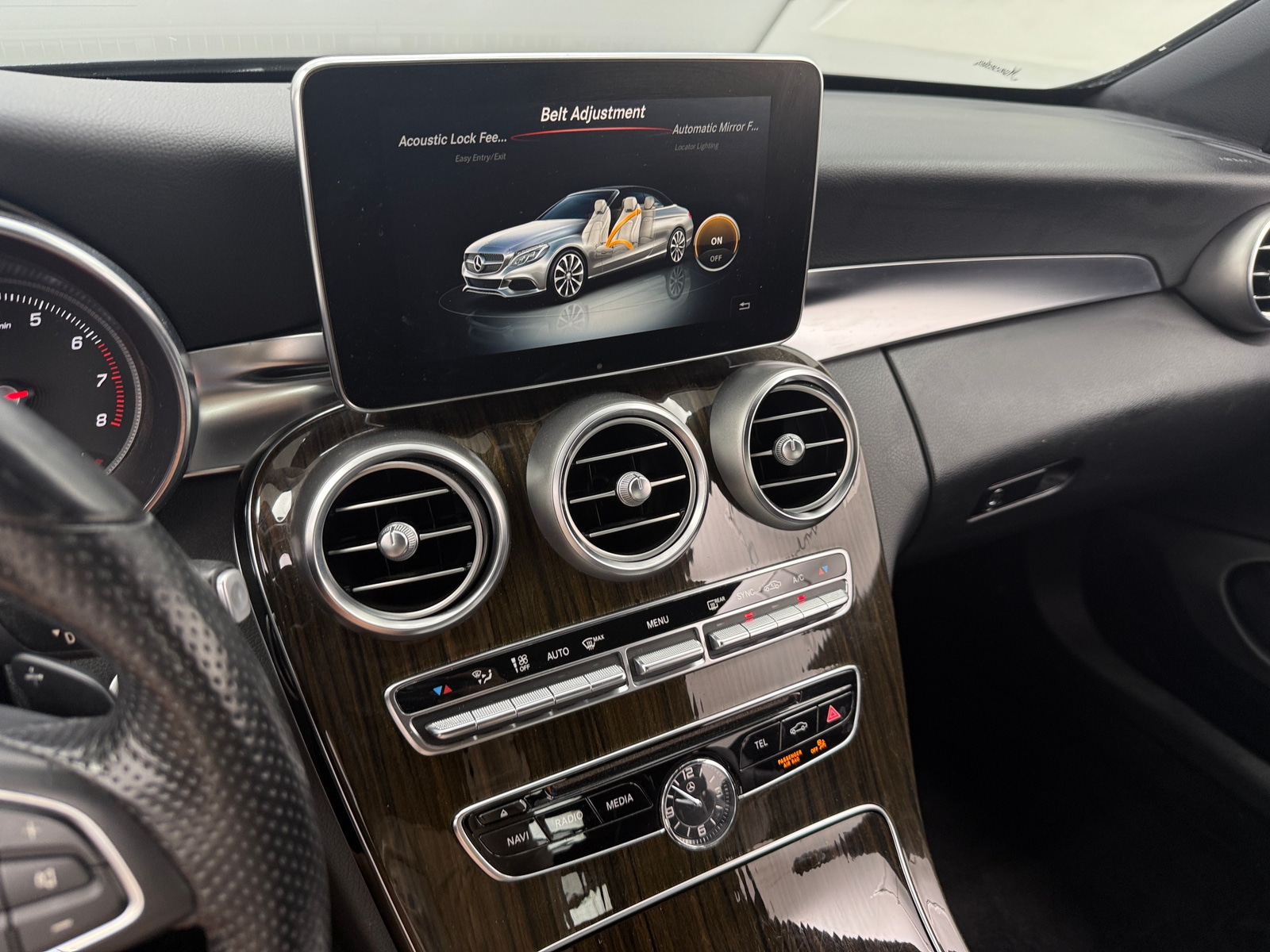 Thumbnail: 2018 Mercedes-Benz C-Class - 3