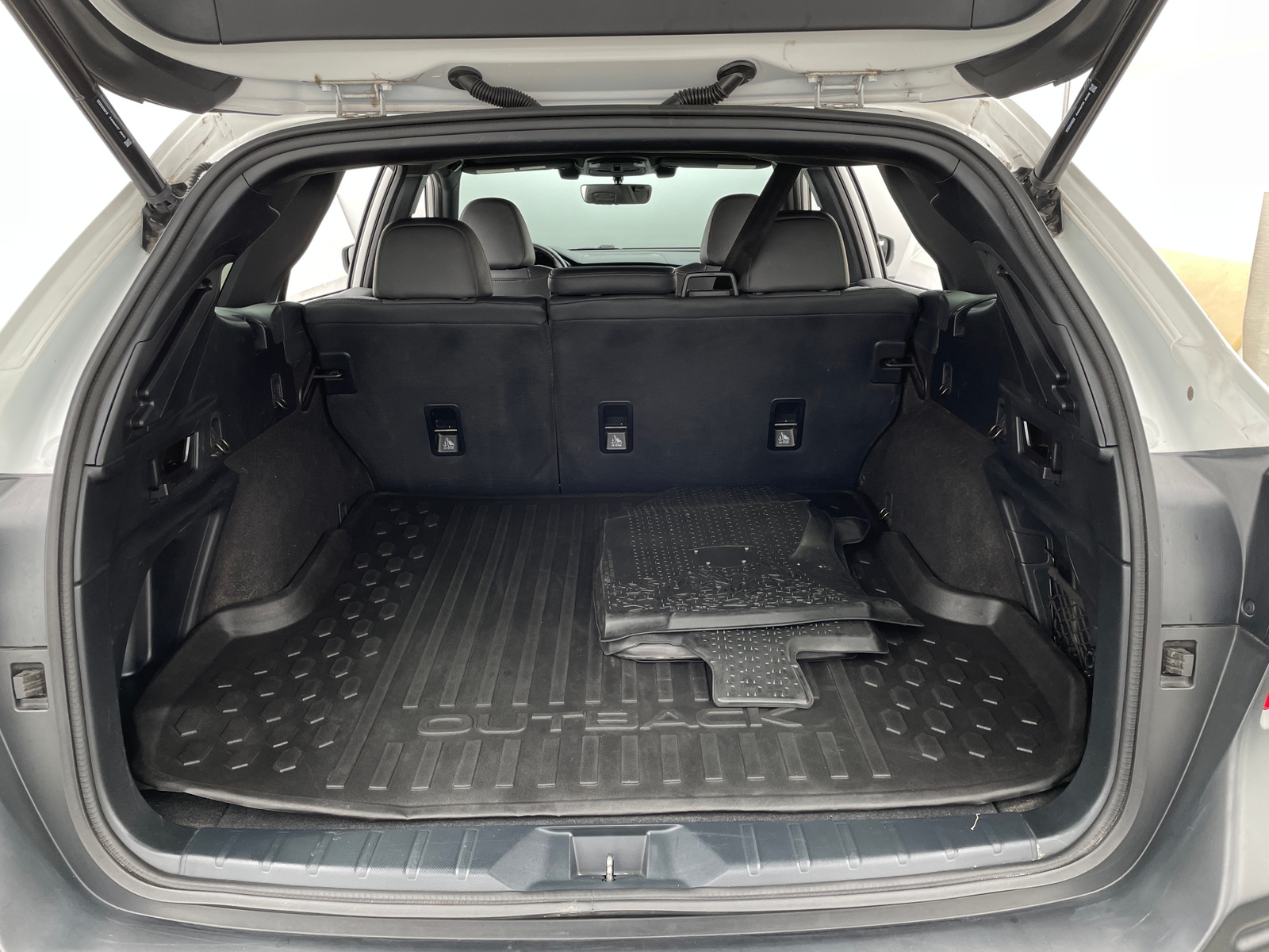 Thumbnail: 2022 Subaru Outback - 6