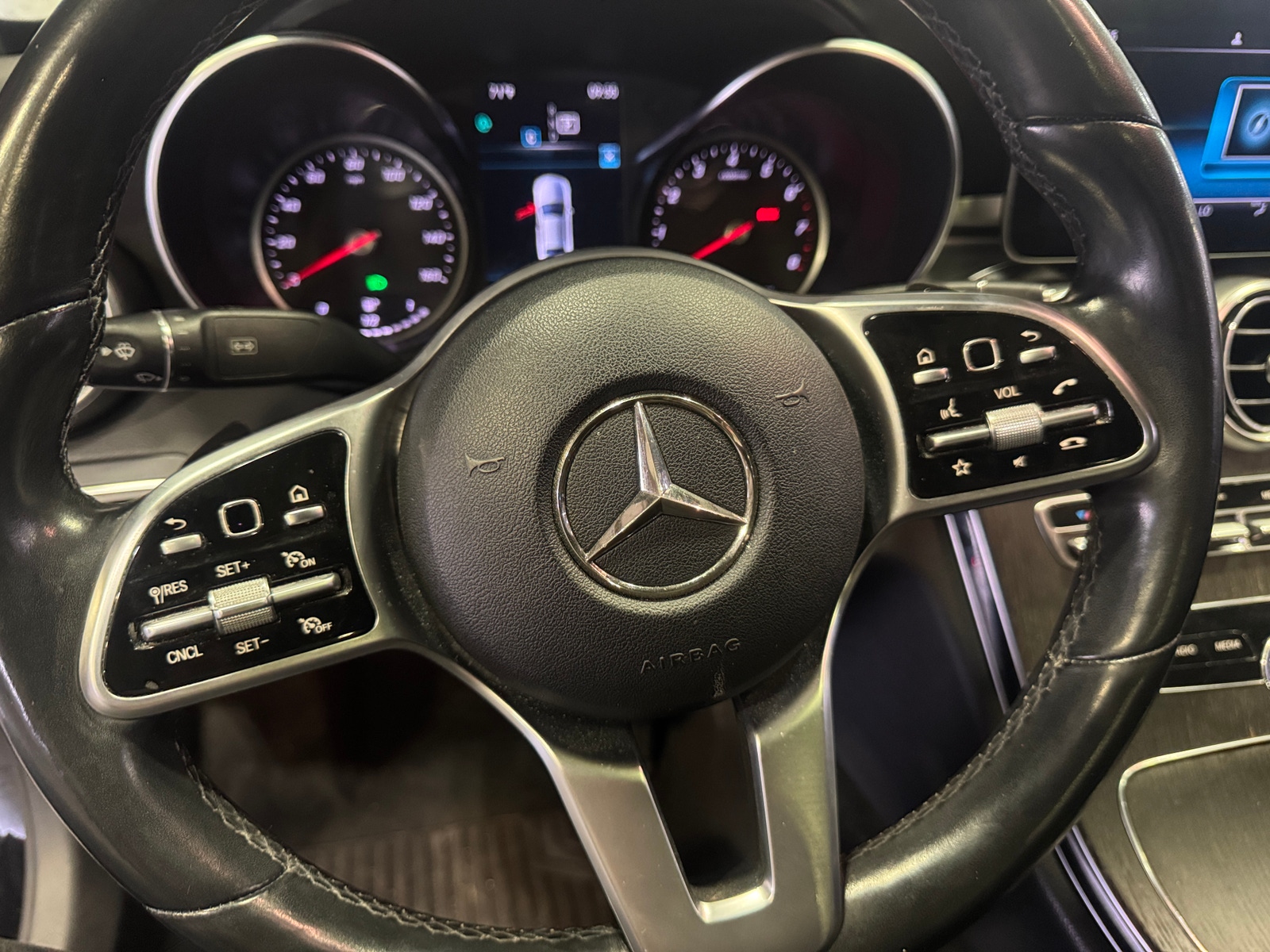 Thumbnail: 2020 Mercedes-Benz C-Class - 4