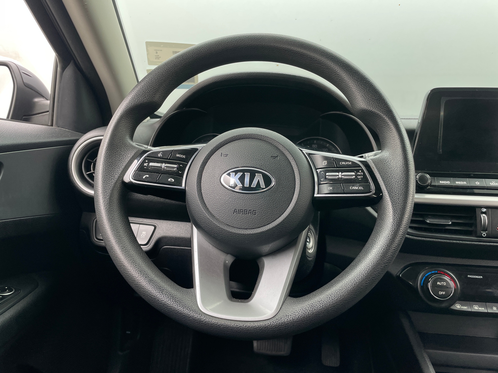 Thumbnail: 2019 Kia Forte - 5