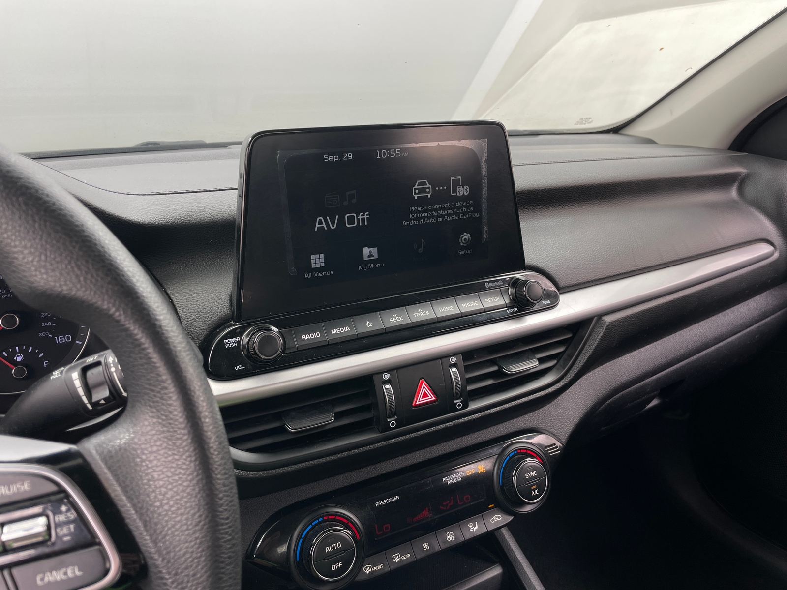 Thumbnail: 2019 Kia Forte - 4