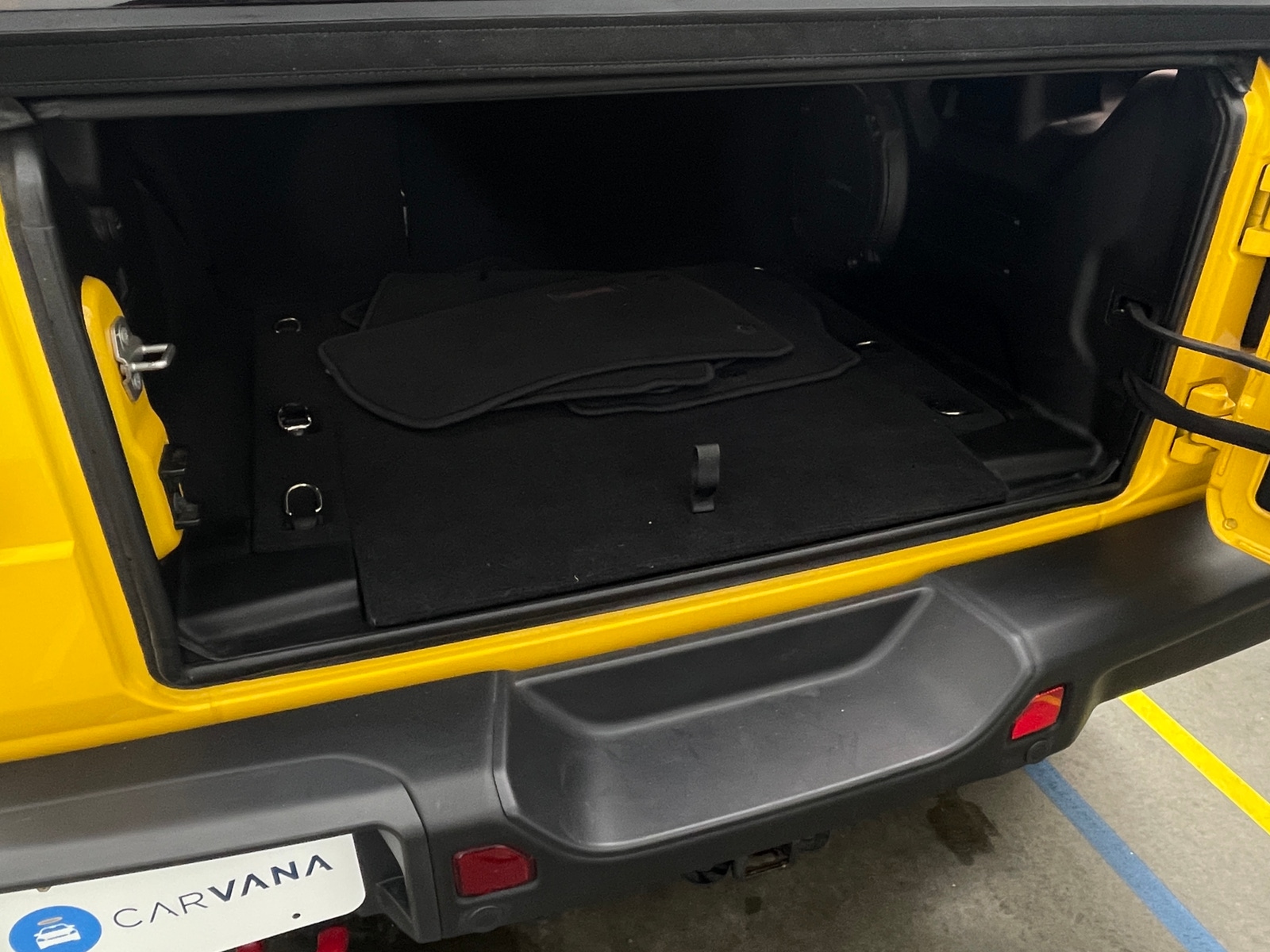 Thumbnail: 2020 Jeep Wrangler - 6