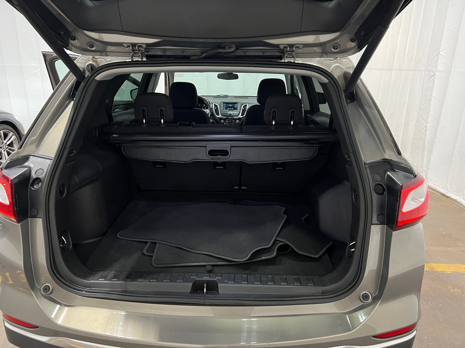 Thumbnail: 2019 Chevrolet Equinox - 7