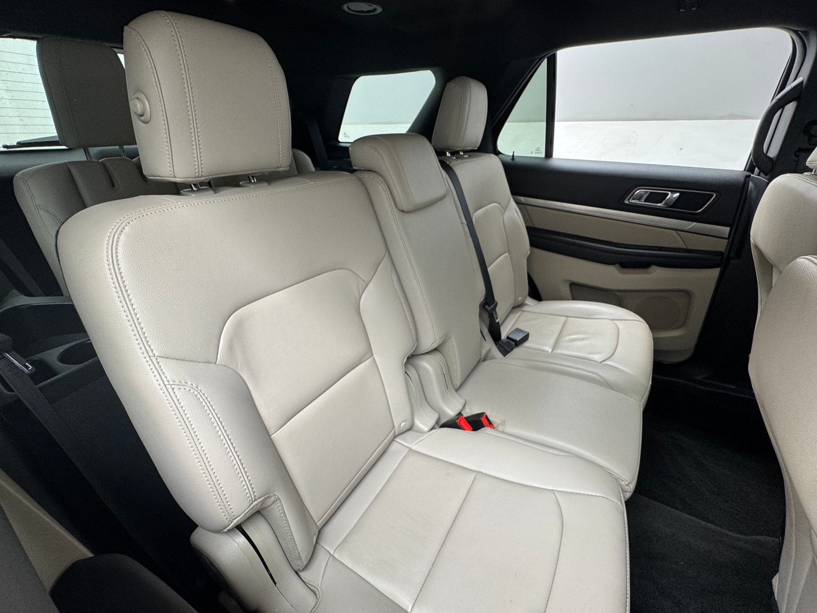 Thumbnail: 2018 Ford Explorer - 6