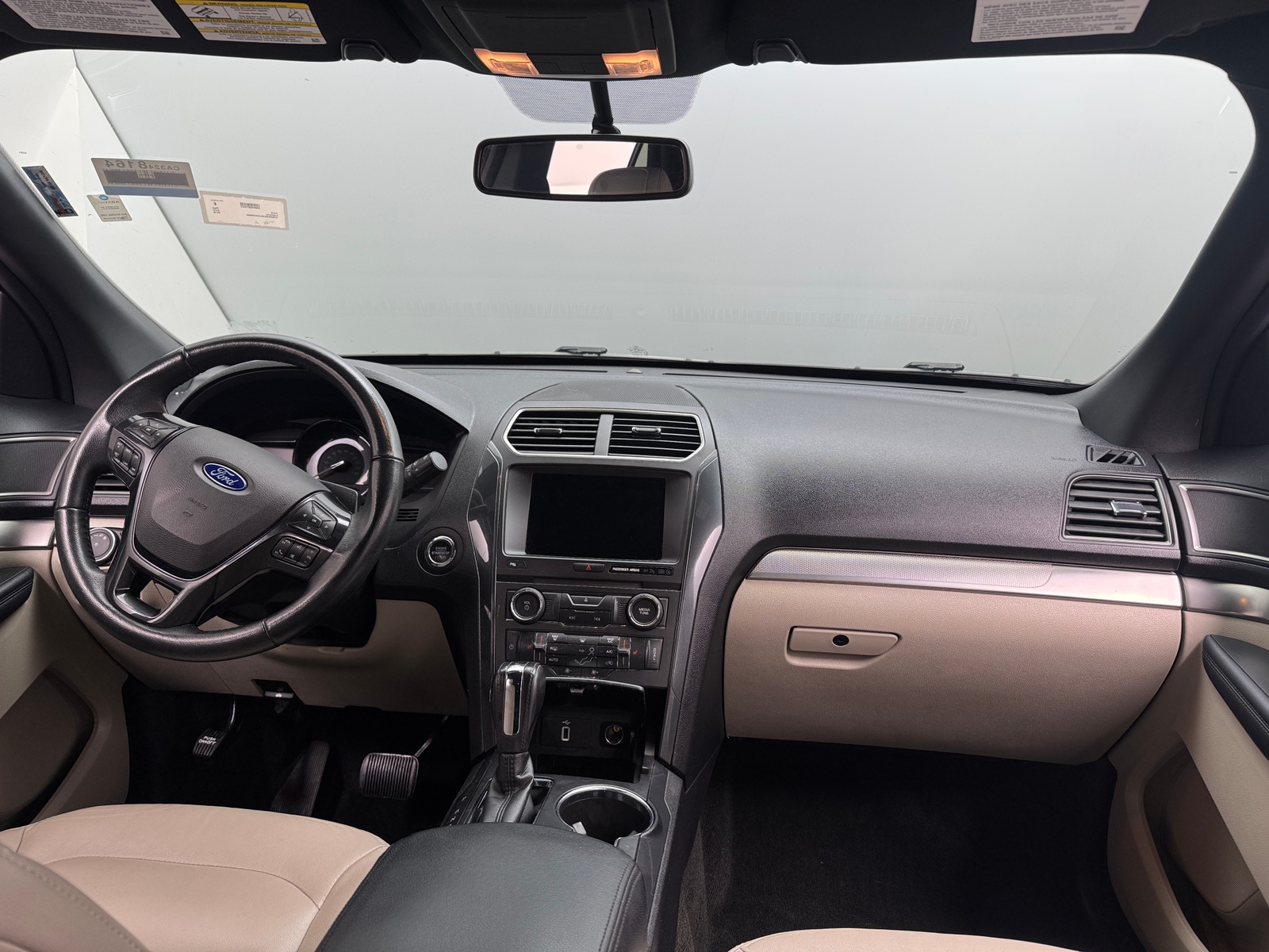 Thumbnail: 2018 Ford Explorer - 3