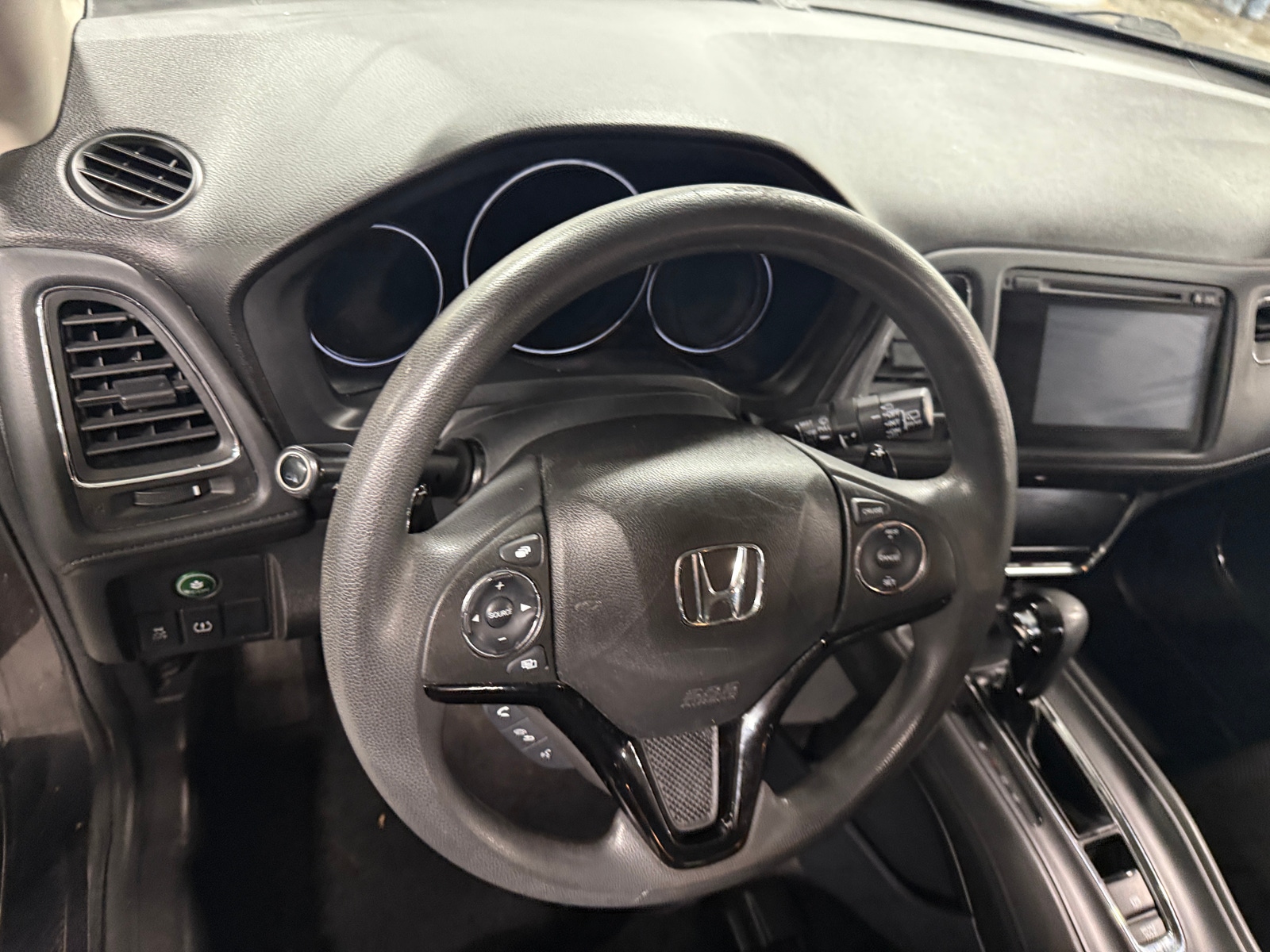 Thumbnail: 2016 Honda HR-V - 5