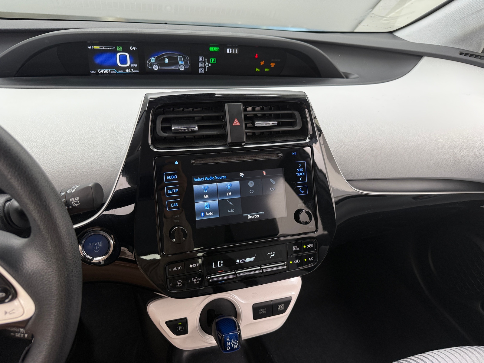 Thumbnail: 2018 Toyota Prius - 4