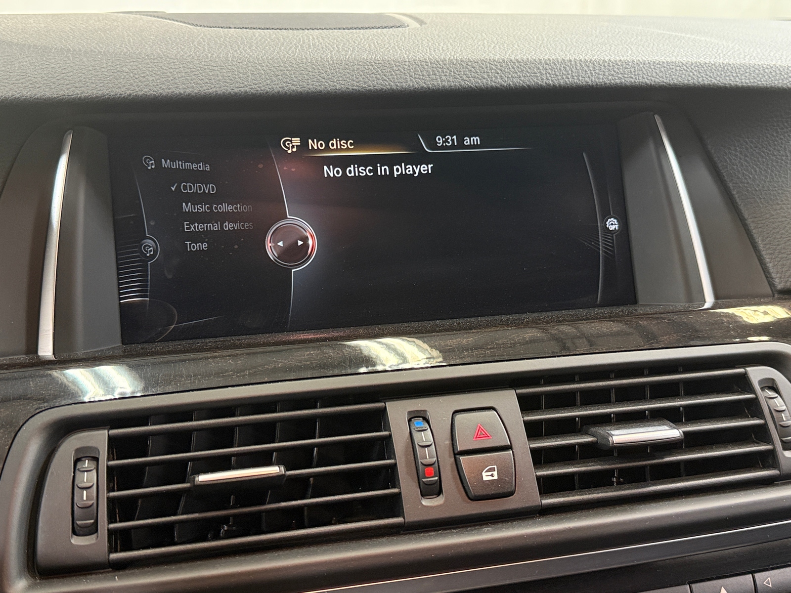 Thumbnail: 2015 BMW 5 Series - 3