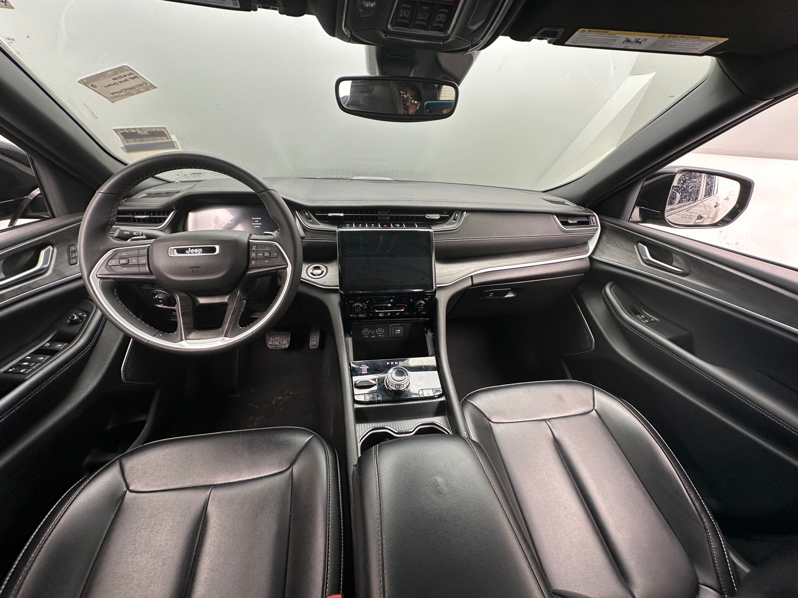 Thumbnail: 2024 Jeep Grand Cherokee - 3