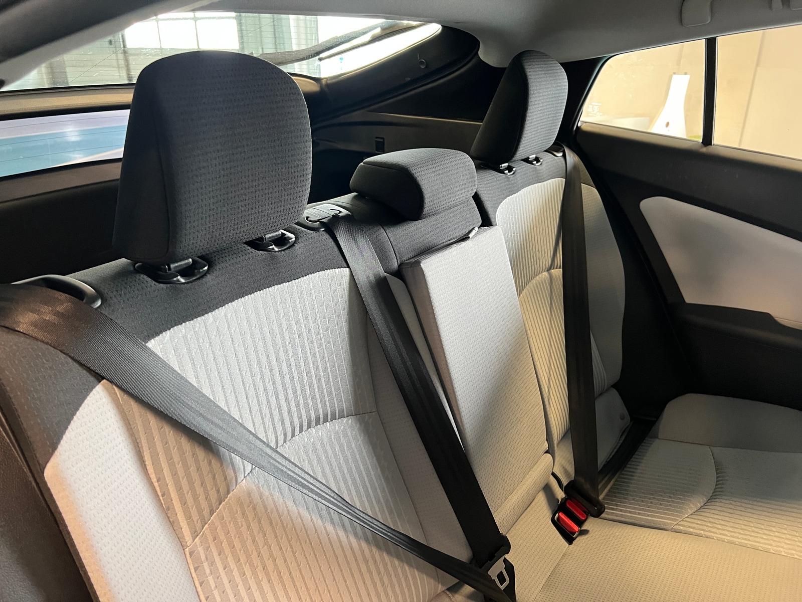 Thumbnail: 2016 Toyota Prius - 6