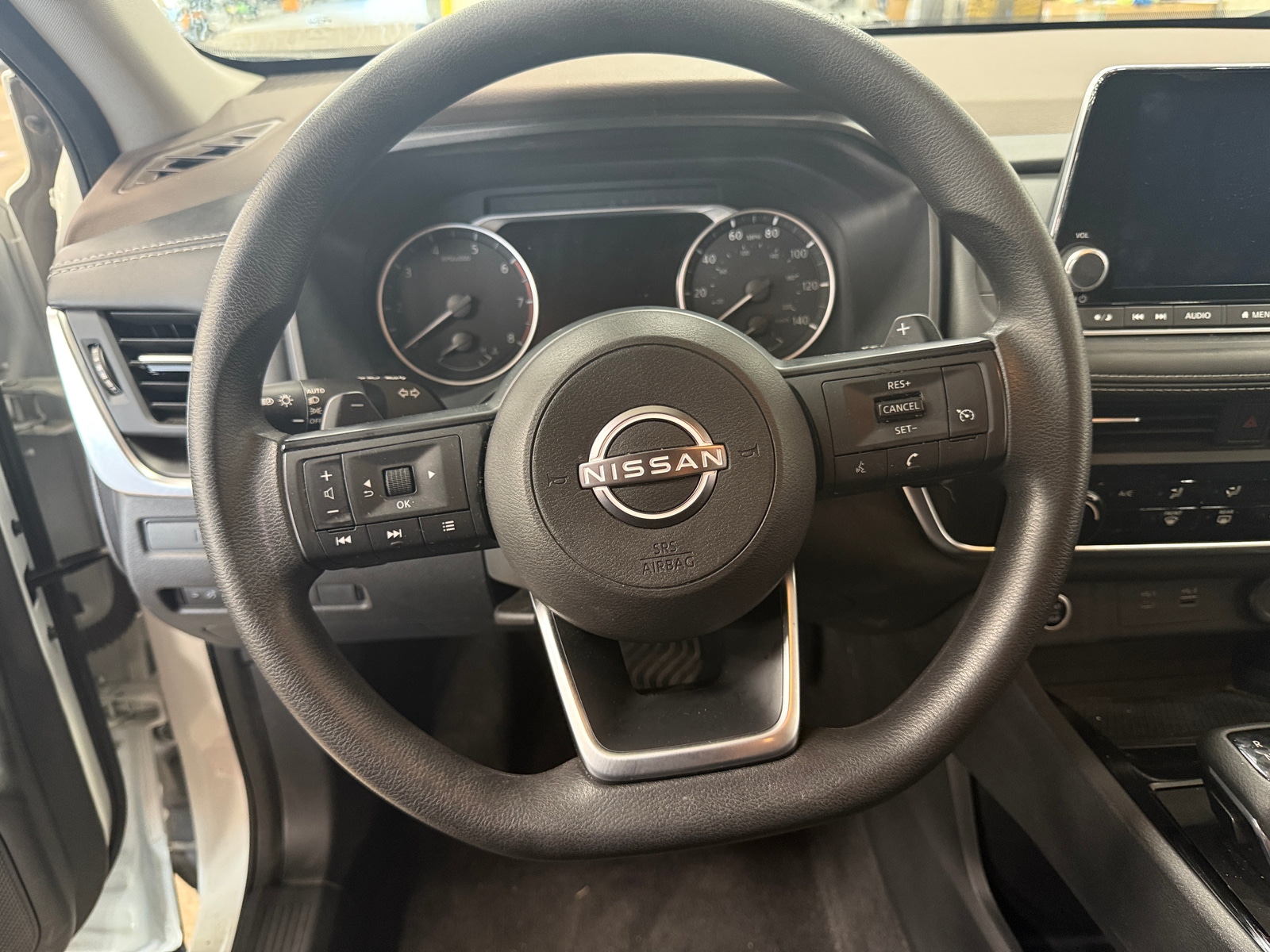 Thumbnail: 2023 Nissan Rogue - 5
