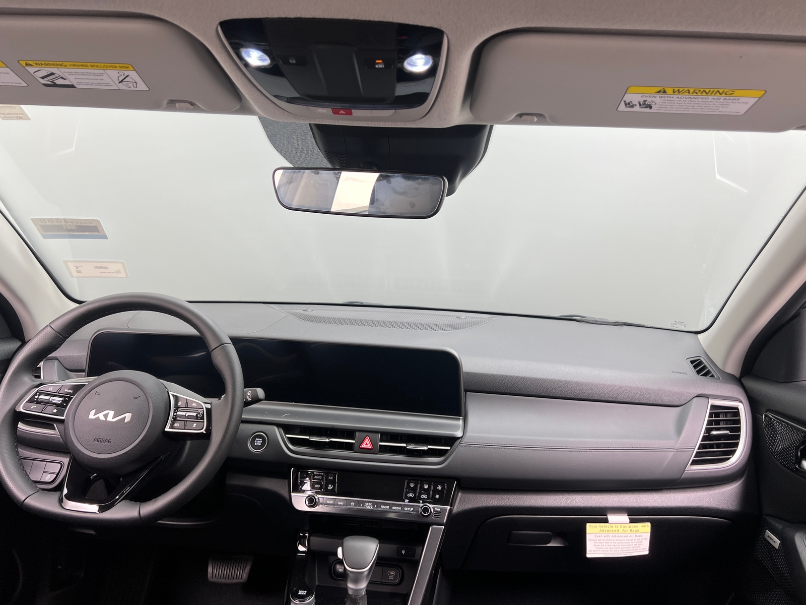 Thumbnail: 2024 Kia Seltos - 2
