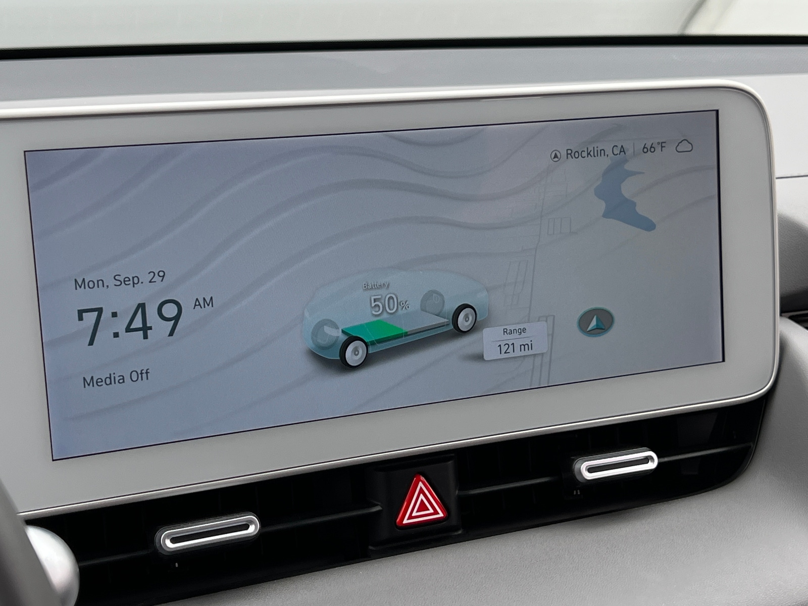 Thumbnail: 2024 Hyundai Ioniq 5 - 4