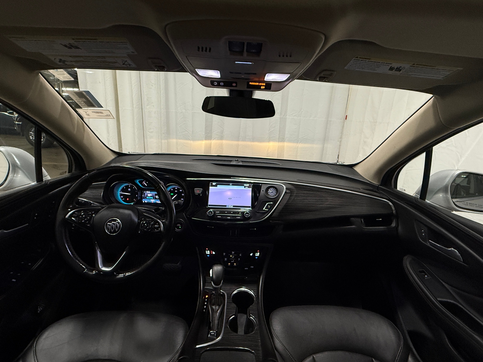 Thumbnail: 2017 Buick Envision - 2