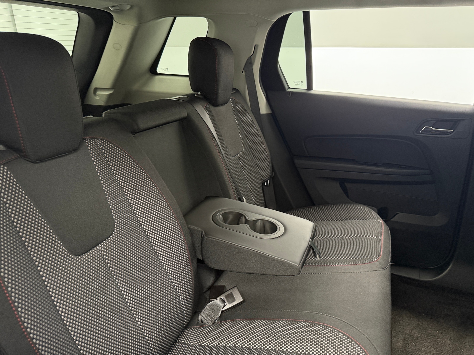 Thumbnail: 2016 GMC Terrain - 6