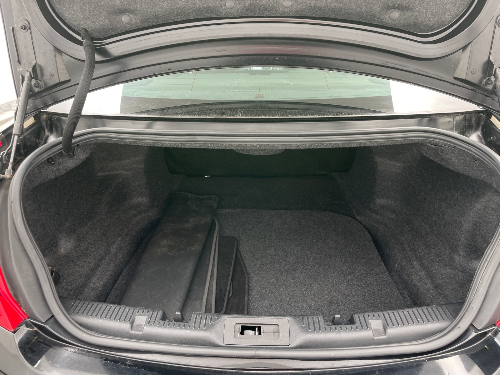 Thumbnail: 2016 Lincoln MKS - 6