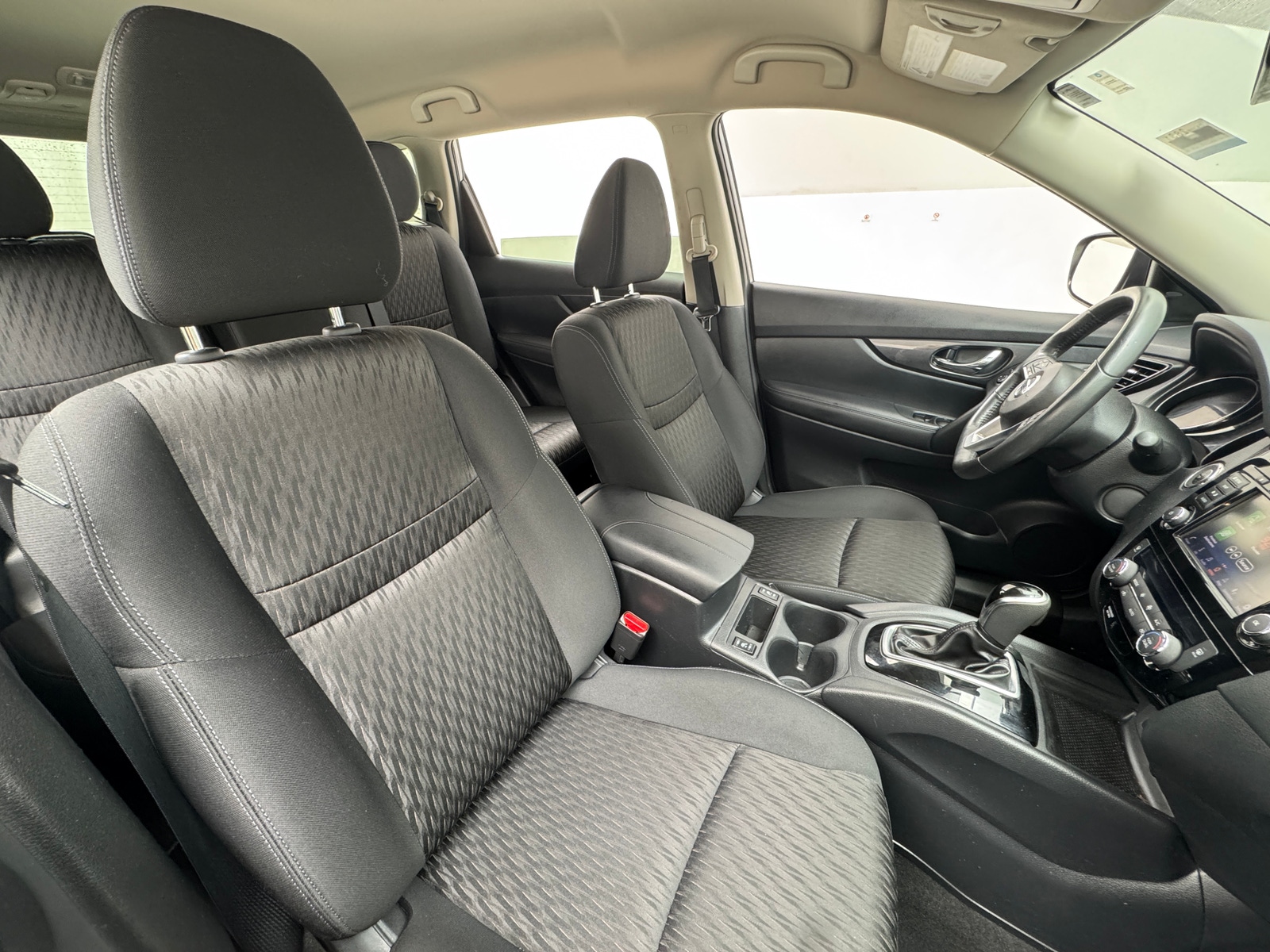 Thumbnail: 2018 Nissan Rogue - 2