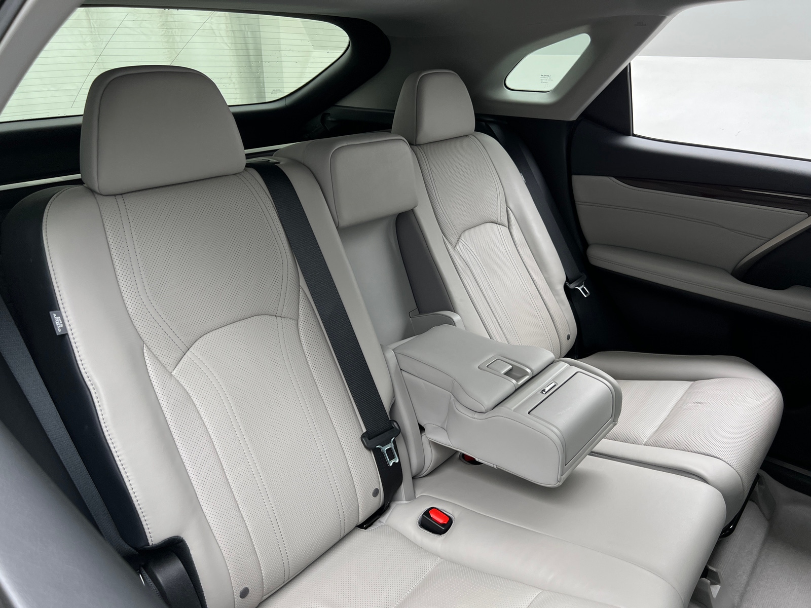 Thumbnail: 2016 Lexus RX - 5