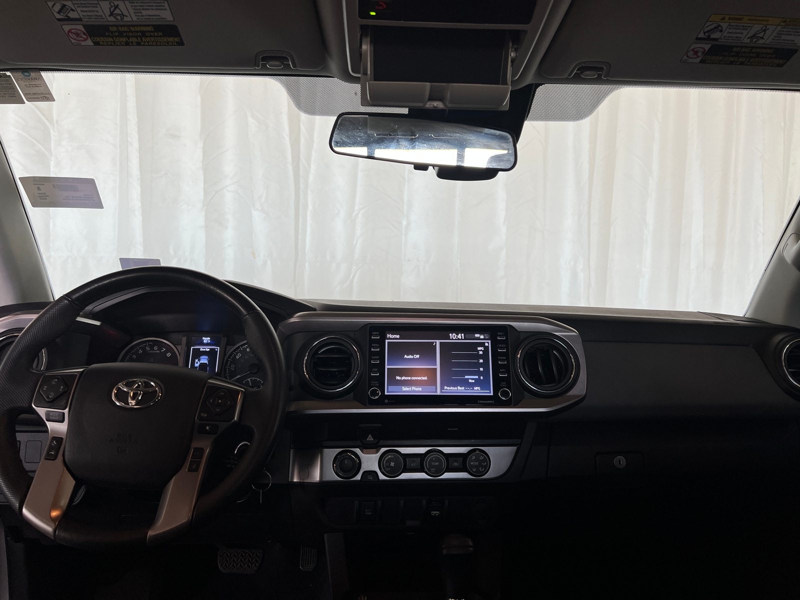 Thumbnail: 2022 Toyota Tacoma - 3