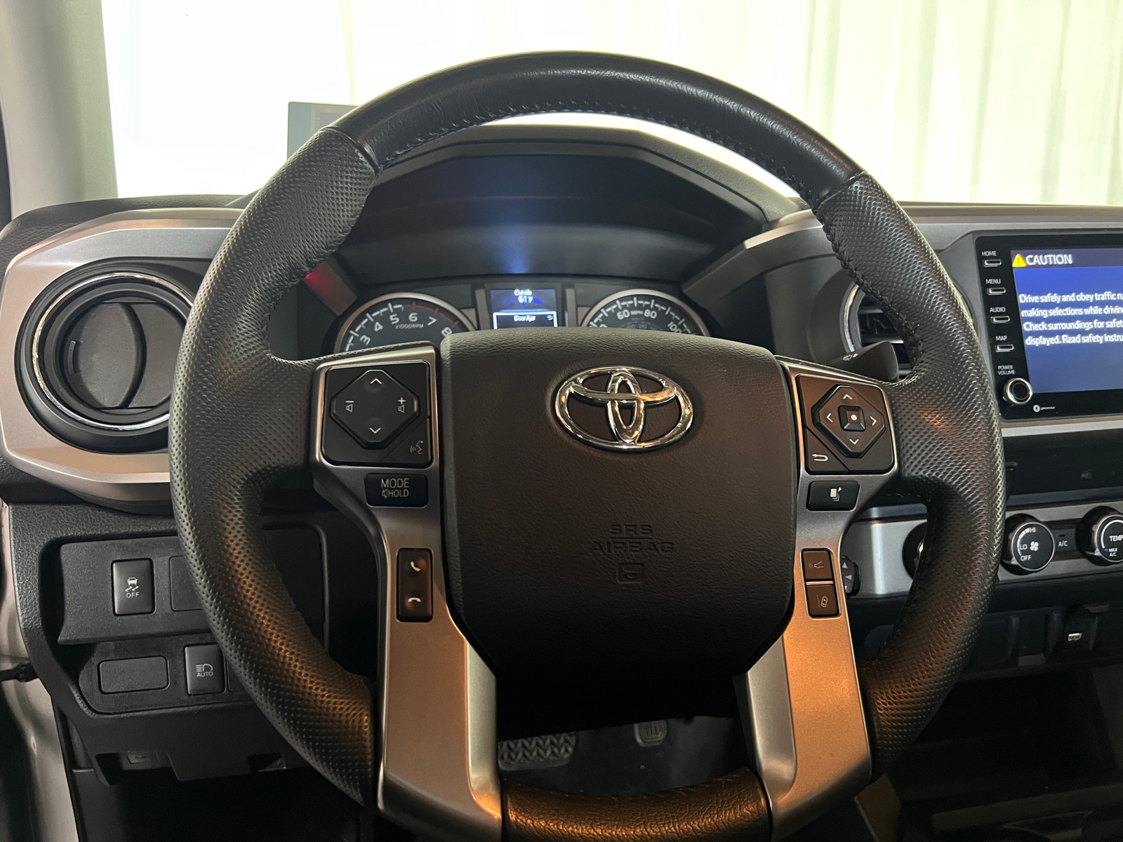 Thumbnail: 2022 Toyota Tacoma - 5