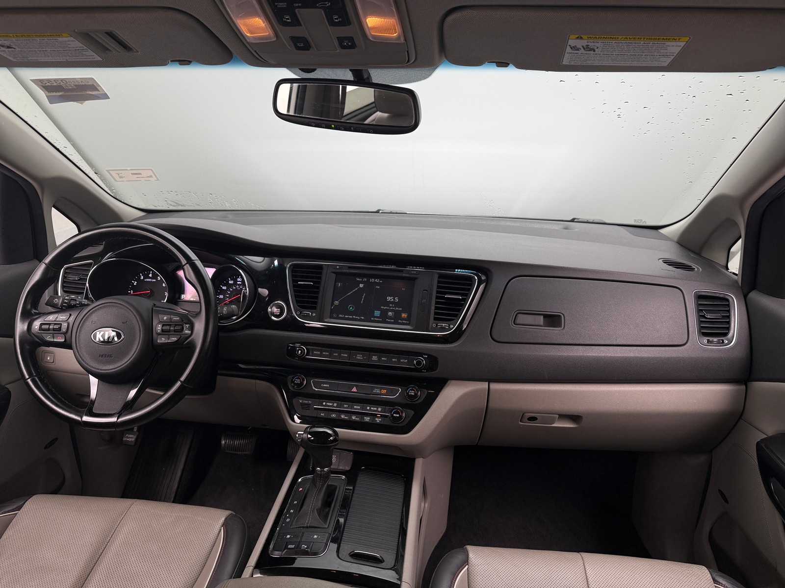 Thumbnail: 2016 Kia Sedona - 2