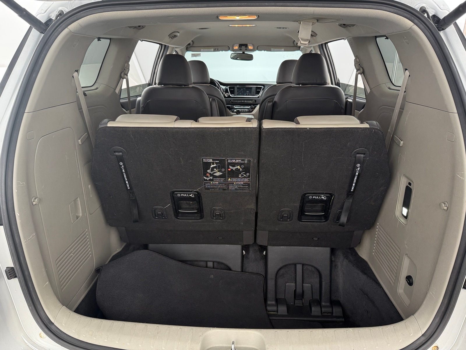 Thumbnail: 2016 Kia Sedona - 6